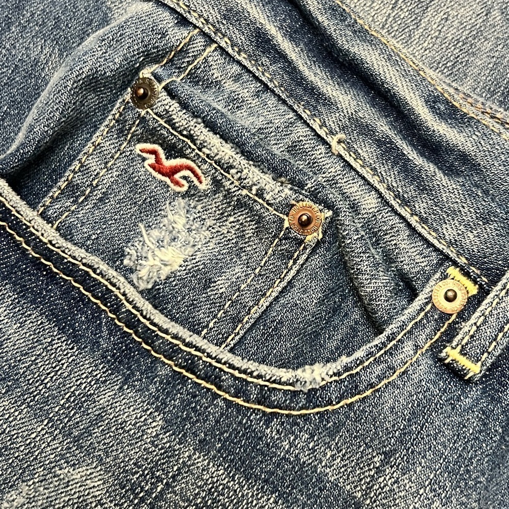 Hollister Jr. Cropped Boyfriend Relaxed Distressed Denim Jeans size 7 - Picture 6 of 12
